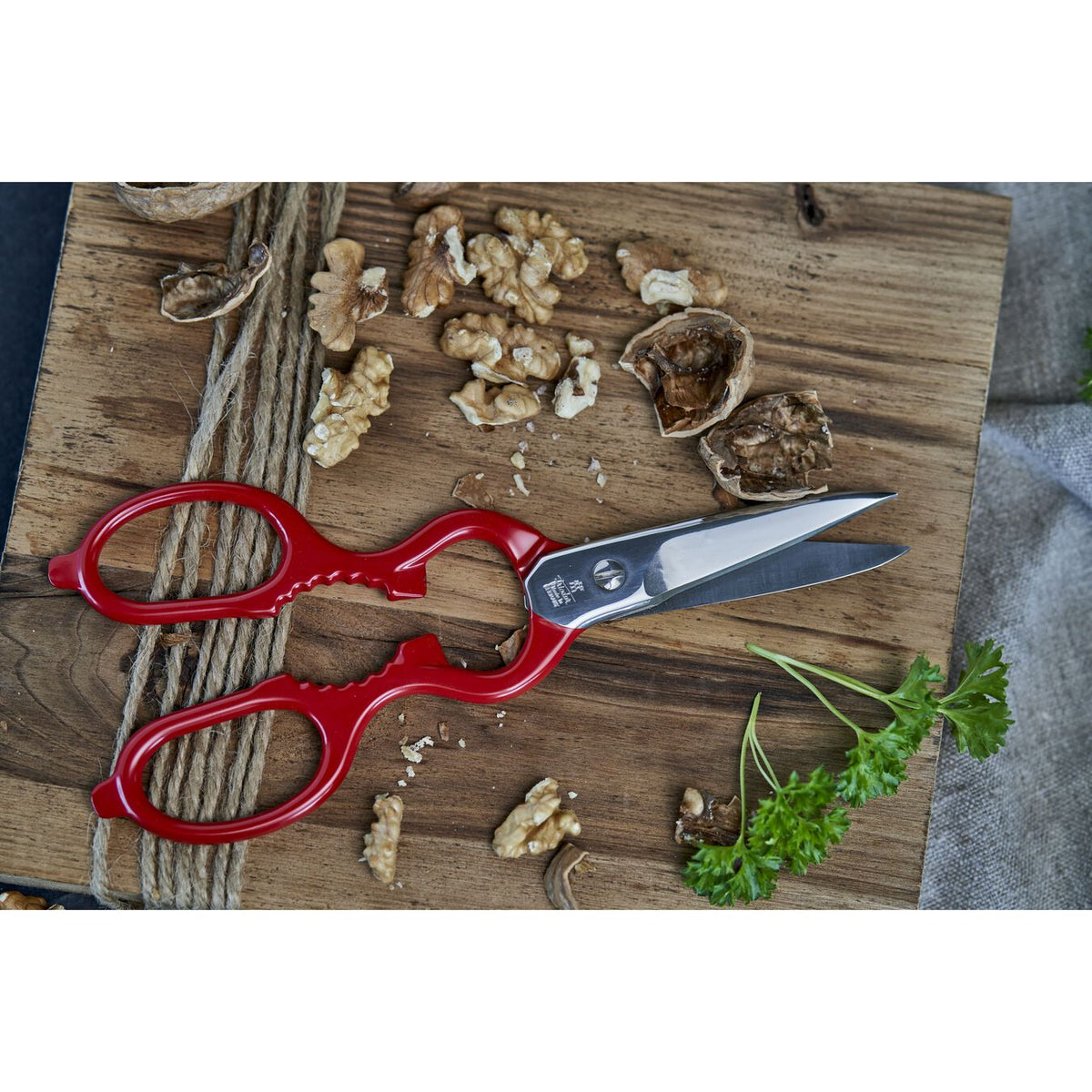 Every client is treated like family. Finding the ZWILLING SHEARS